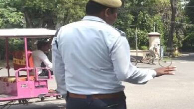 Photo of यूपी: ट्रैफिक पुलिस के सिपाही से छिना ये अधिकार