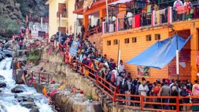 Photo of गंगोत्री-यमुनोत्री धाम पहुंचे रिकॉर्ड 9 लाख श्रद्धालु